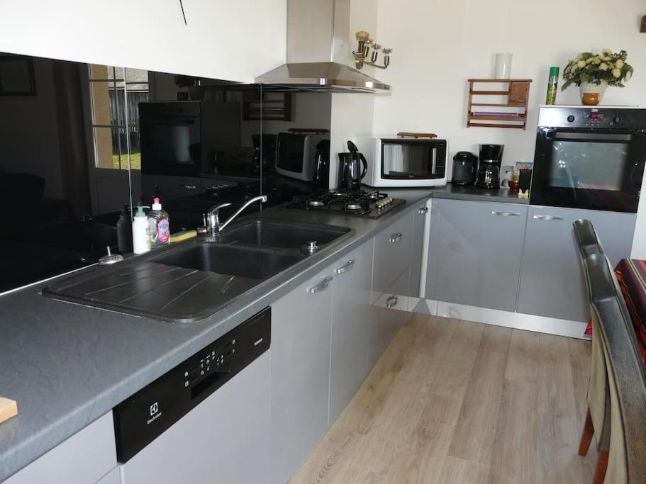 Ferienhaus Maison Independante Et Privative 52m2 Au Calme Clere-les-Pins